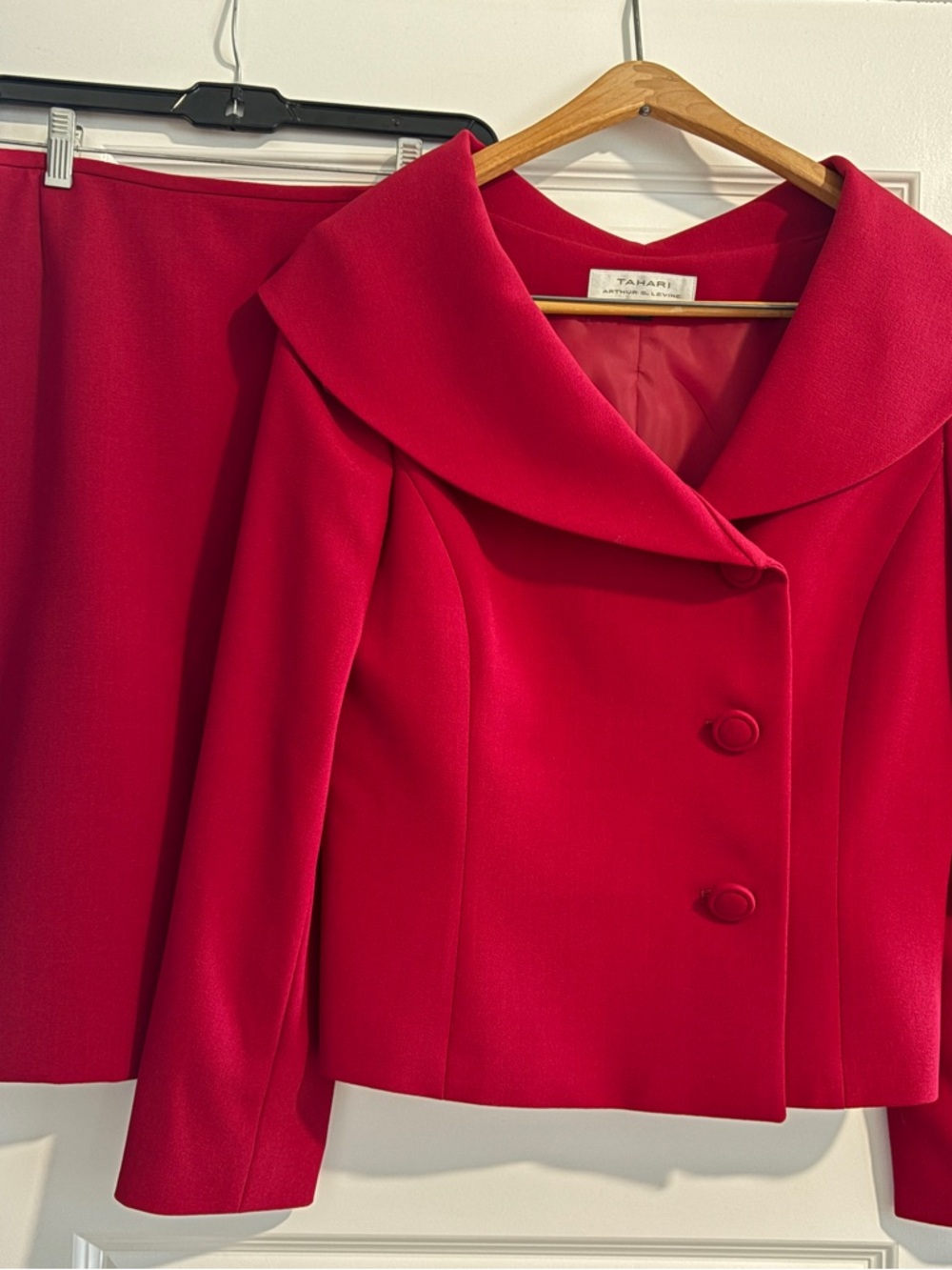 Arthur S. Levine for Tahari. Vibrant Red Skirt Suit with Shawl Collar